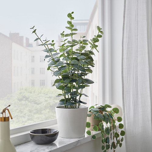 FEJKA, planta artificial en maceta. 2 de 3 abrir diálogo