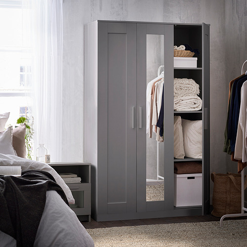BRIMNES, closet. 3 de 6 abrir diálogo