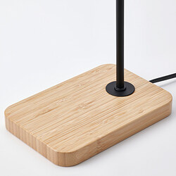 TVÄRHAND lámpara de mesa