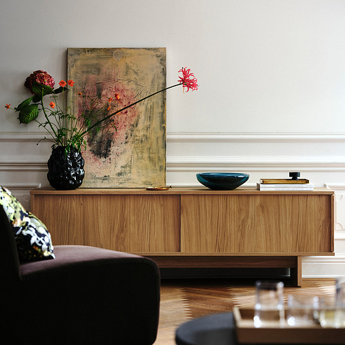 STOCKHOLM 2025, TV unit with sliding doors. 3 of 7 open dialog