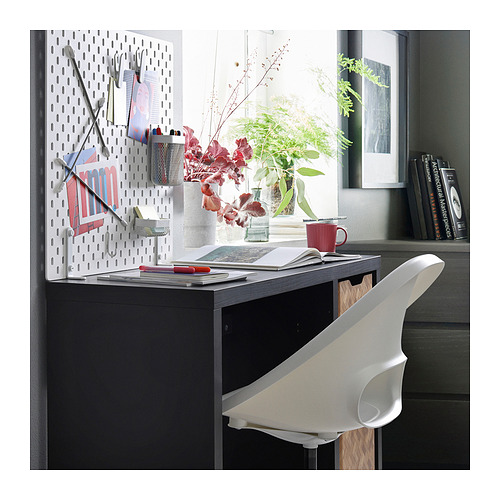 KALLAX / LOBERGET, escritorio+silla. 3 de 8 abrir diálogo