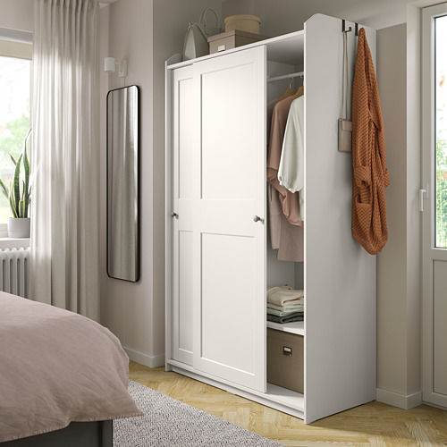 HAUGA, closet. 2 de 7 abrir diálogo