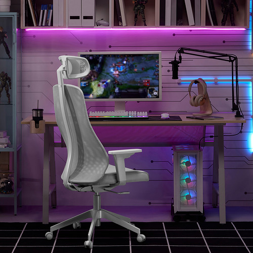 UTESPELARE, gaming desk. 3 of 9 open dialog