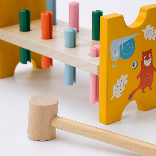 Martillo de madera para niños de juguete con clavijas de colores; Construcción de alta calidad e ilustraciones vibrantes.