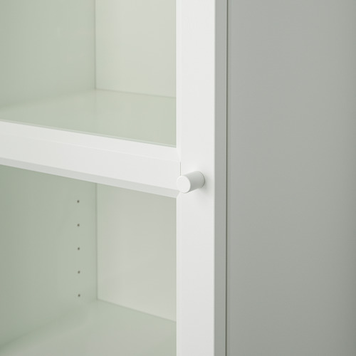 Gabinete limpio y moderno con puertas de vidrio transparente y liso y marco resistente.