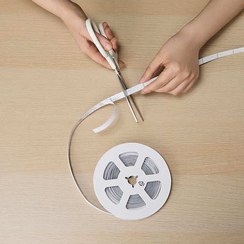 Cutting led strips.
