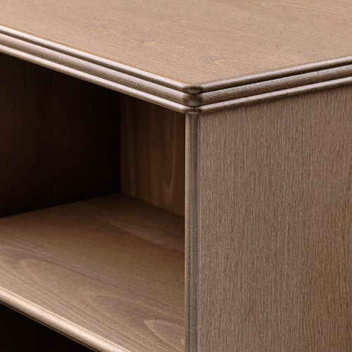Librería de madera con acabado liso y construcción robusta. Estantes ajustables y bordes sin costuras para un aspecto de calidad.