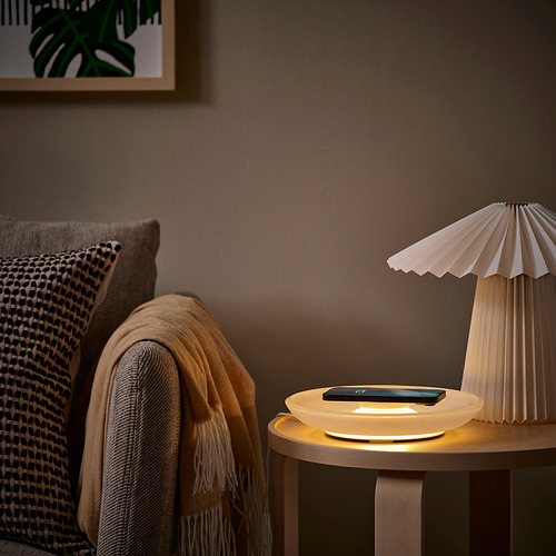 VÄSTMÄRKE, cargador inalámbrico+iluminación. 6 de 7 abrir diálogo