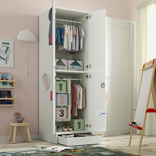 SMÅSTAD / UPPFÖRA, closet. 4 de 9 abrir diálogo