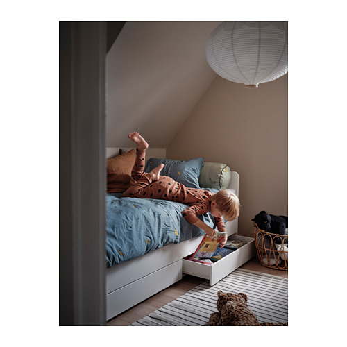 SLÄKT, Cama superior/inferior con almacenaje con tablillas LURÖY. 4 de 8 abrir diálogo