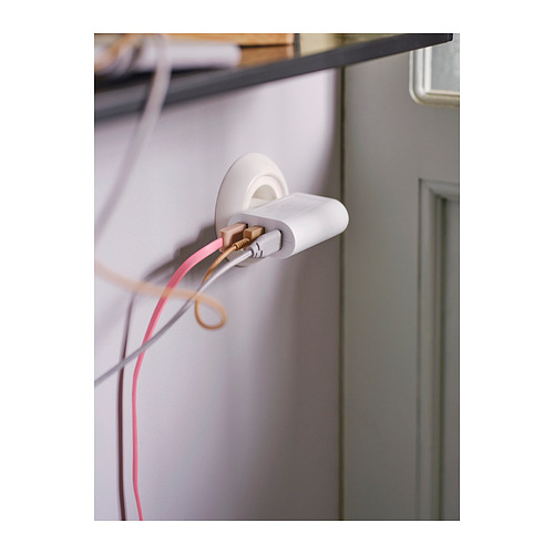 SMÅHAGEL, cargador USB con 3 puertos. 2 de 5 abrir diálogo