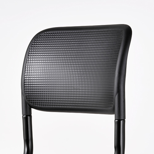 Silla de oficina negra con asiento texturizado intrincado, diseño elegante, respaldo alto y altura ajustable.