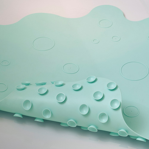 Alfombrilla de bañera antideslizante de color verde menta con ventosas, diseñada para la seguridad.