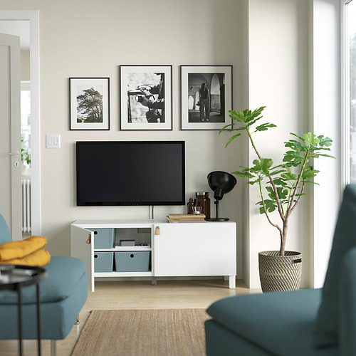 BESTÅ, banco para TV con puertas. 2 de 6 abrir diálogo