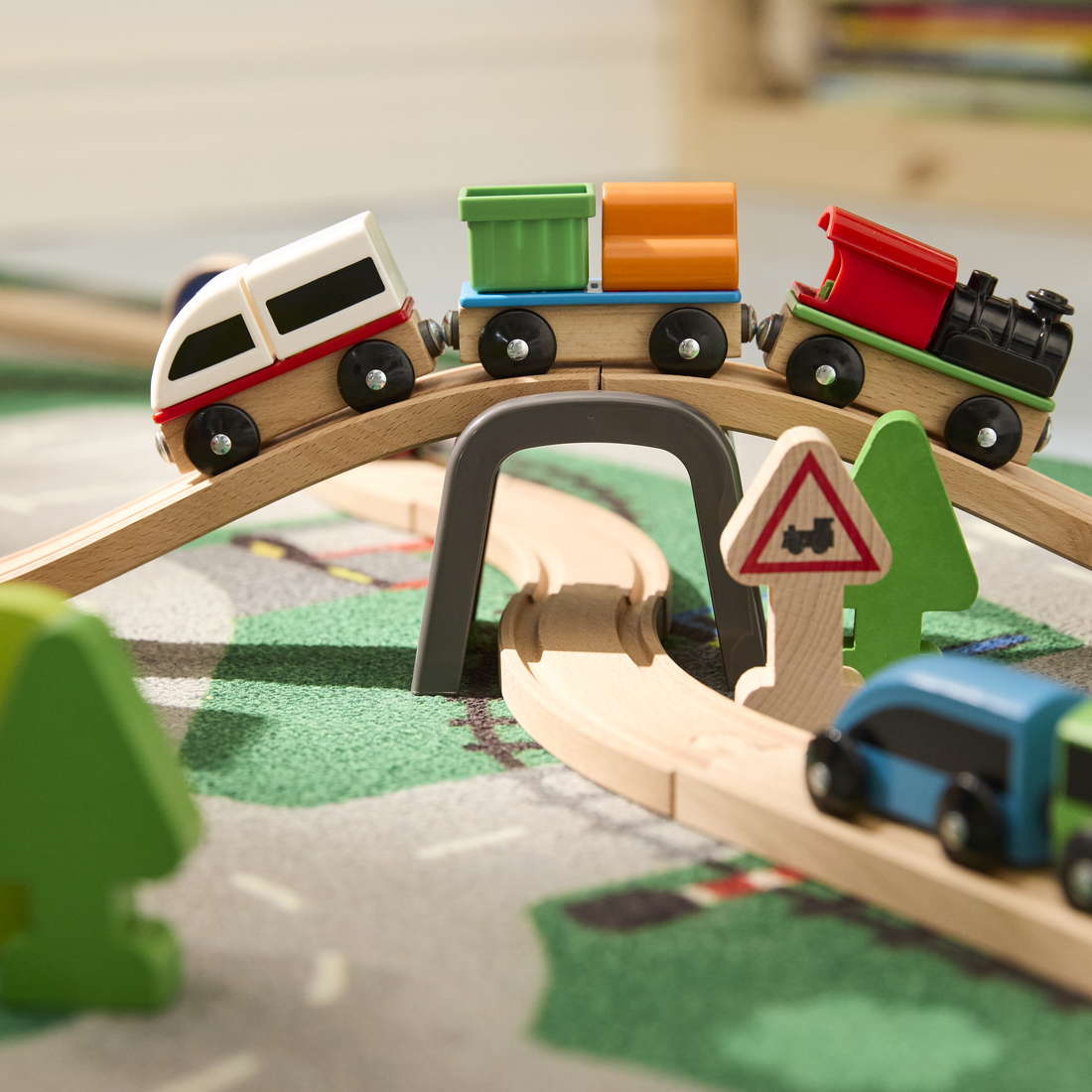 LILLABO, juego de tren con vía, 45 piezas. 3 de 6 abrir diálogo
