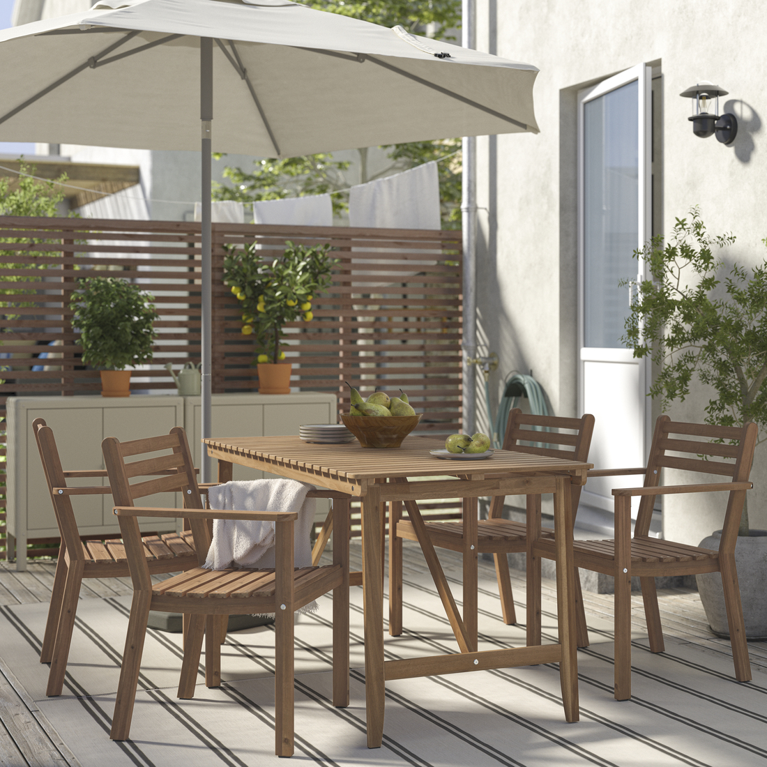 ASKHOLMEN, silla con reposabrazos exterior. 2 de 6 abrir diálogo