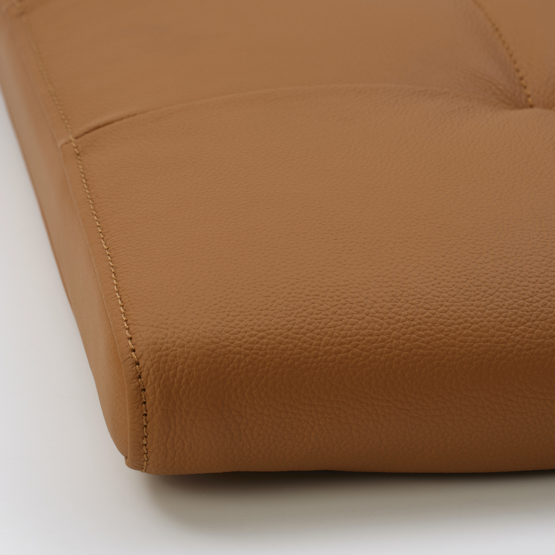 POÄNG, ottoman cushion. 2 of 2 open dialog