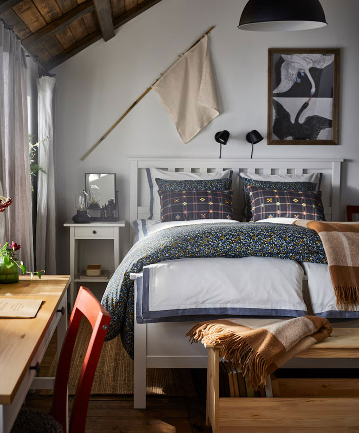 Nordic bedroom with details