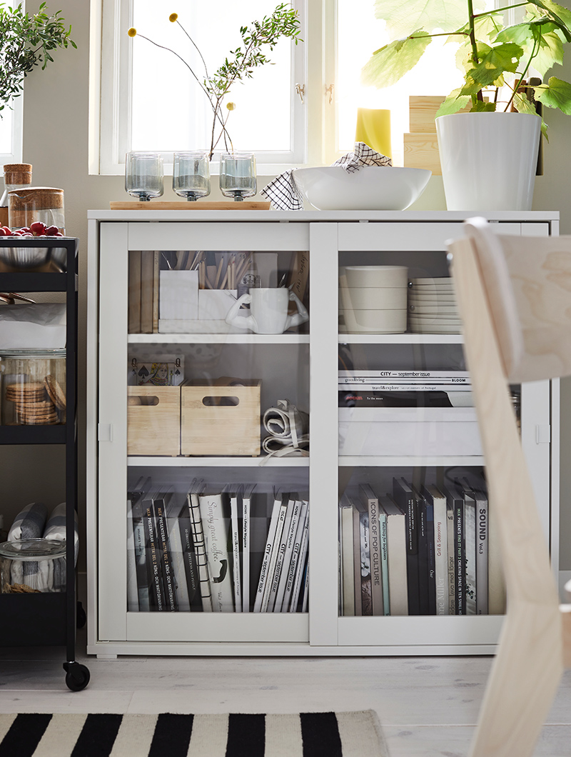 VIHALS Cabinet with sliding glass doors