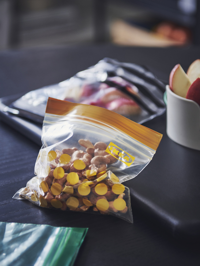 Resealable bag