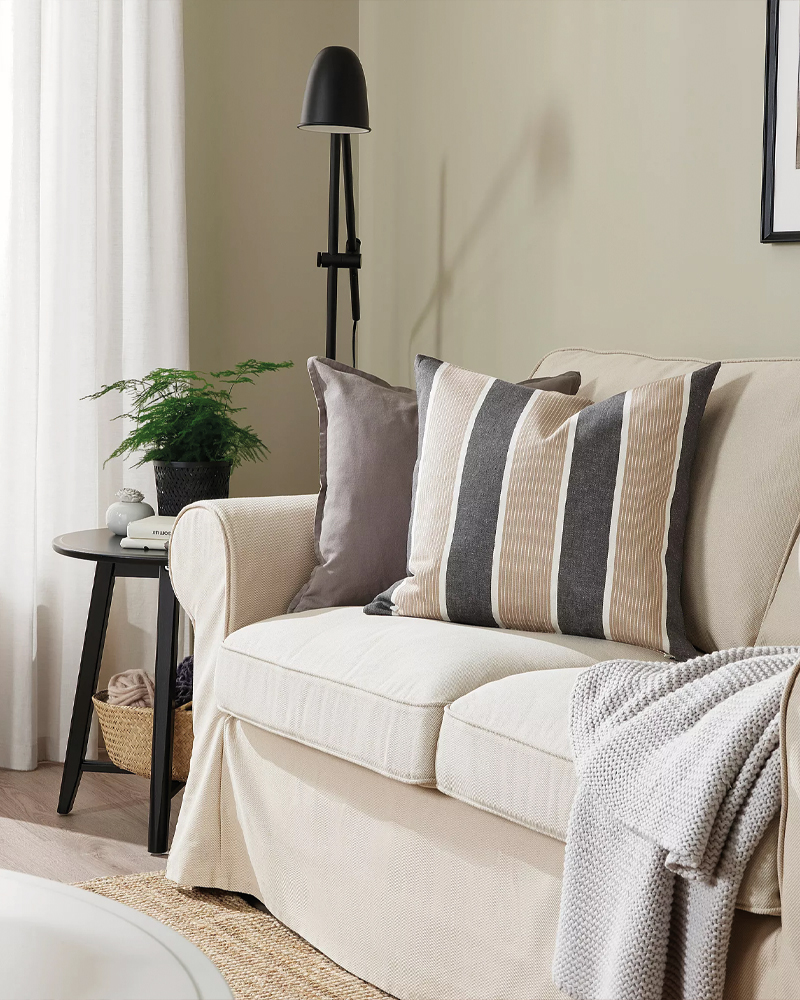 Cushion cover SPIKKLUBBA
