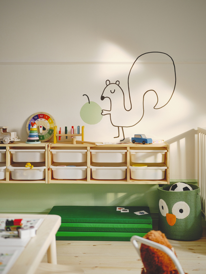 Low storage lets them safely choose toys to play