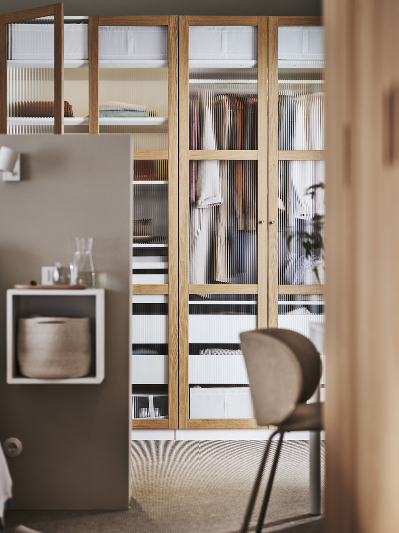 Room corridor and closet