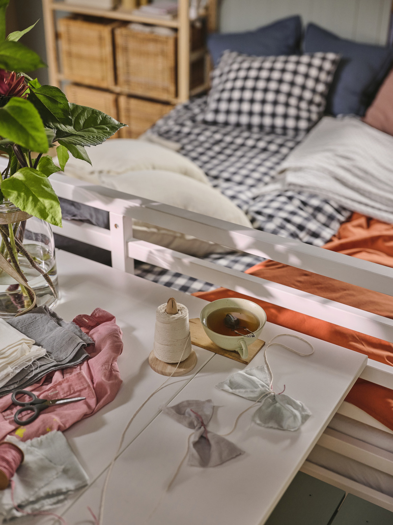  this HAUGA extendable table boosts the country style  interior design in this room