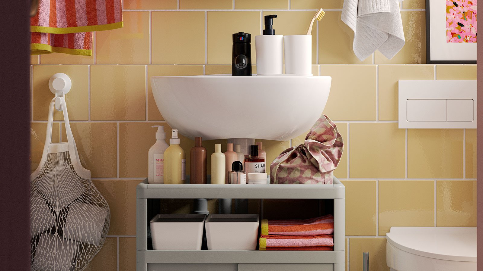 lavamanos de baño y estantería verde