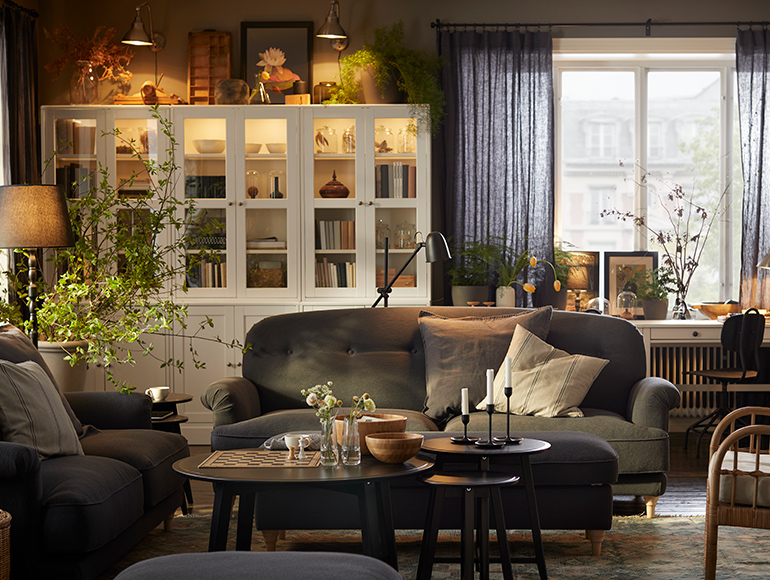 Making the most of your living room lighting