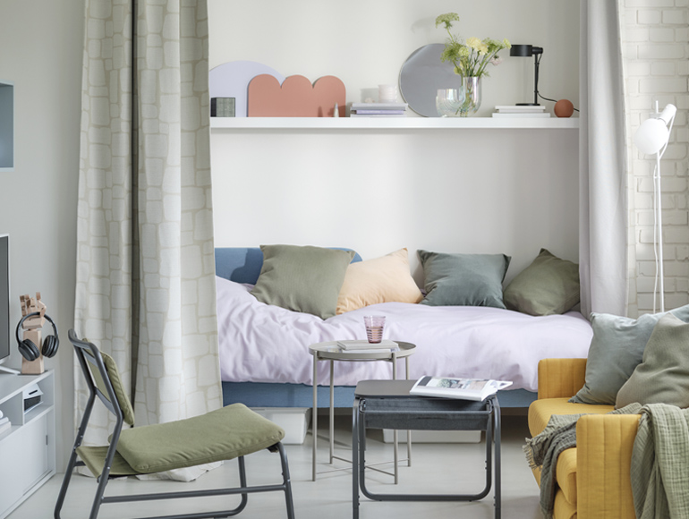 An airy and modern 24-hour living room oasis