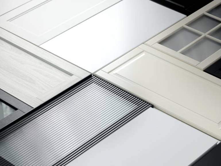 How to choose kitchen cabinet doors and drawer fronts